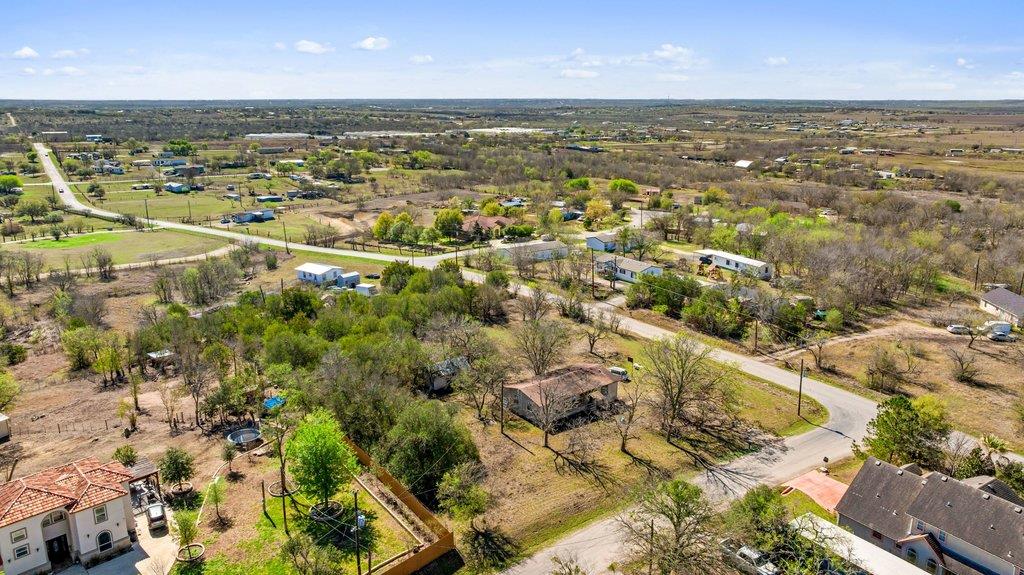 201 Peggys Trl, Kyle, TX 78640