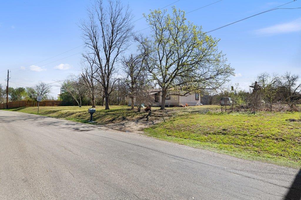 201 Peggys Trl, Kyle, TX 78640