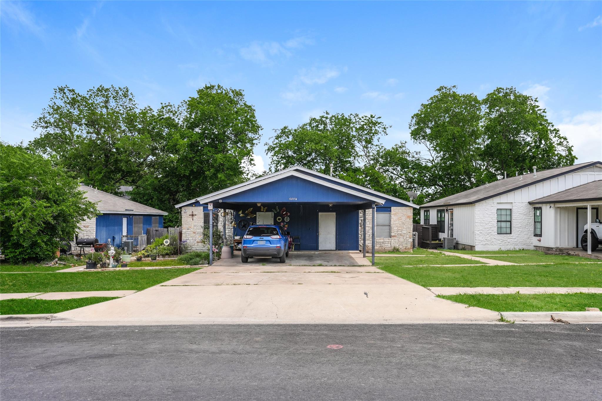 6801 Stonleigh Pl # B, Austin, TX 78744