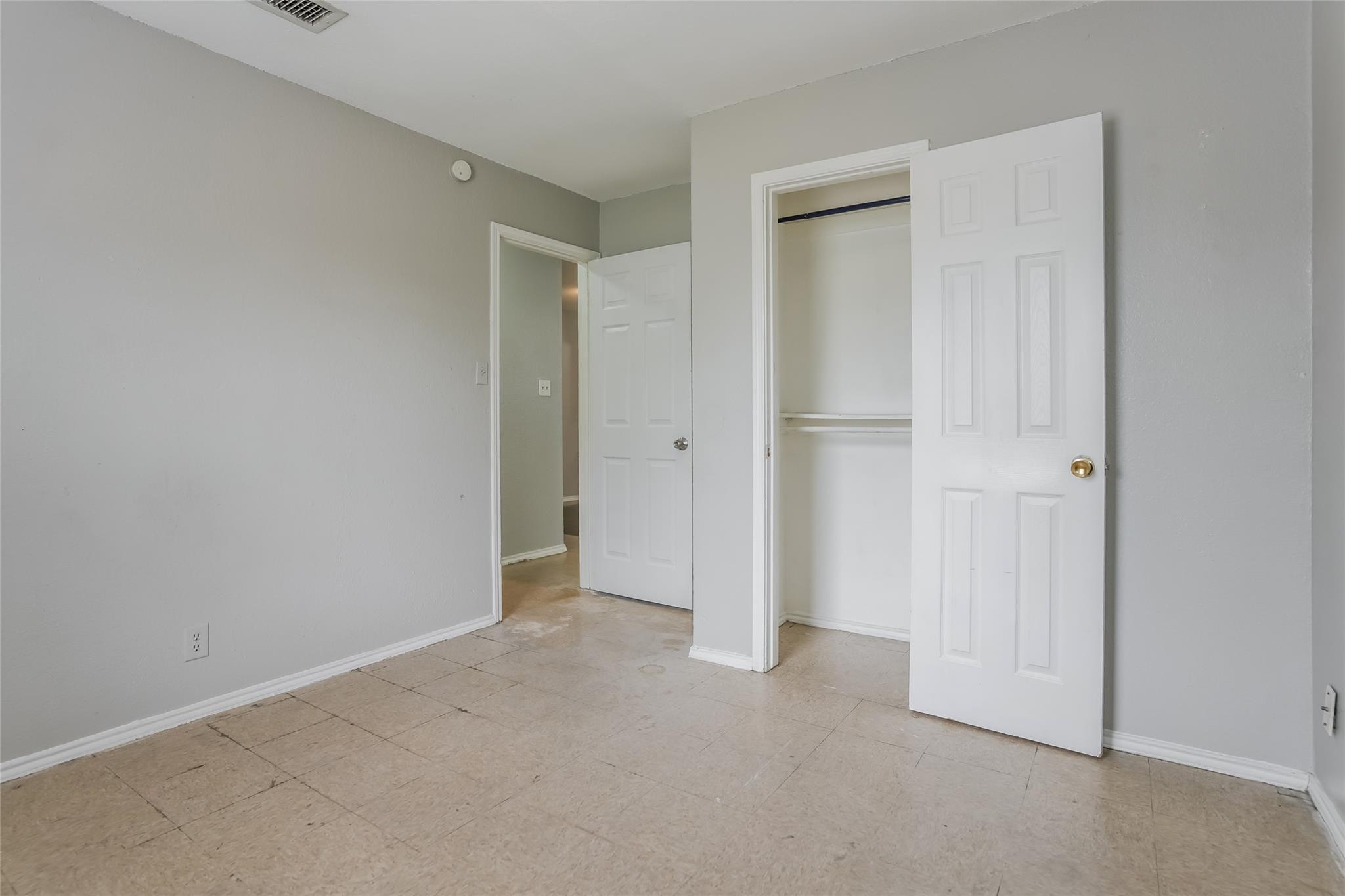 6801 Stonleigh Pl # B, Austin, TX 78744