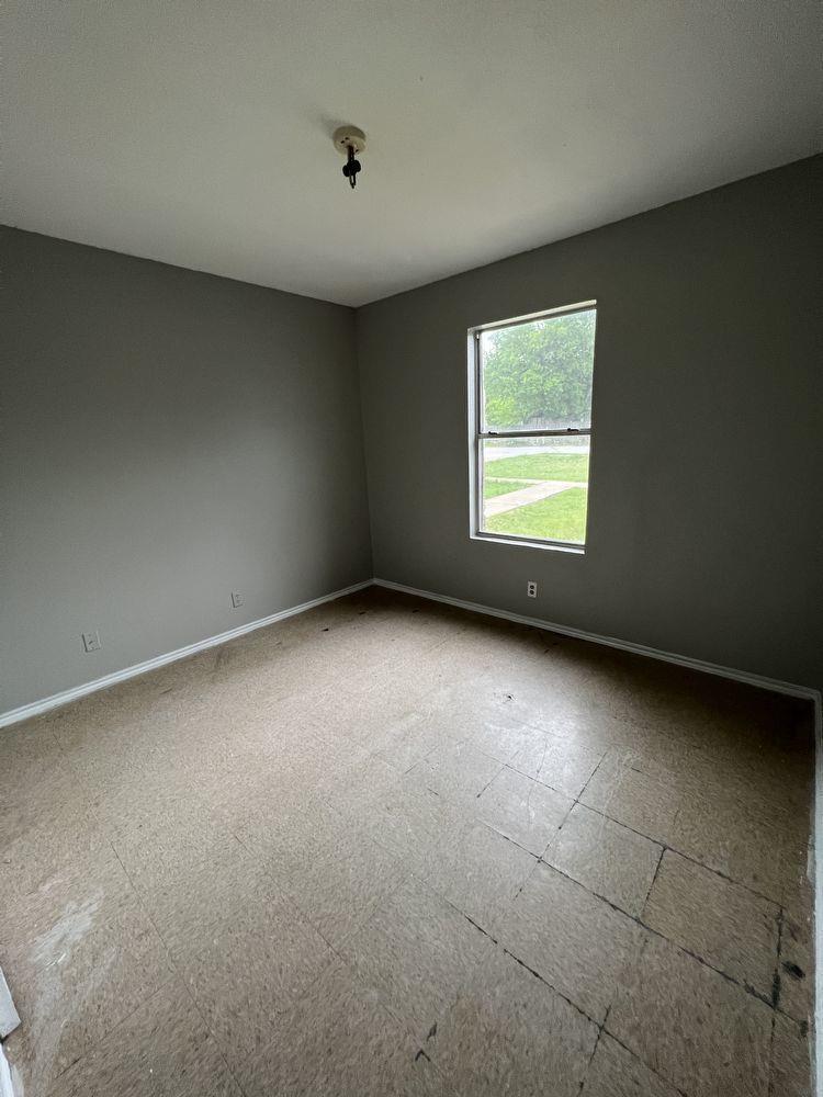 6801 Stonleigh Pl # B, Austin, TX 78744