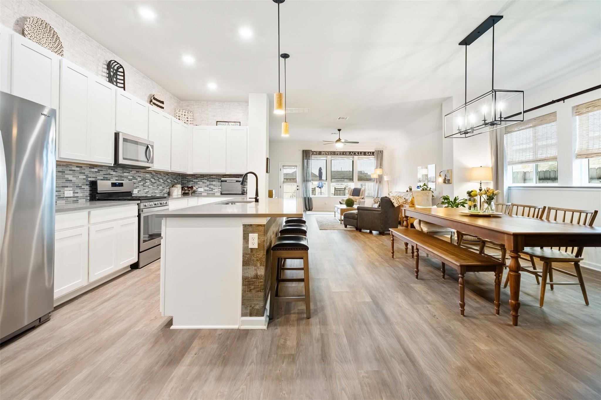 124 Patrick Herndon Dr, Bastrop, TX 78602