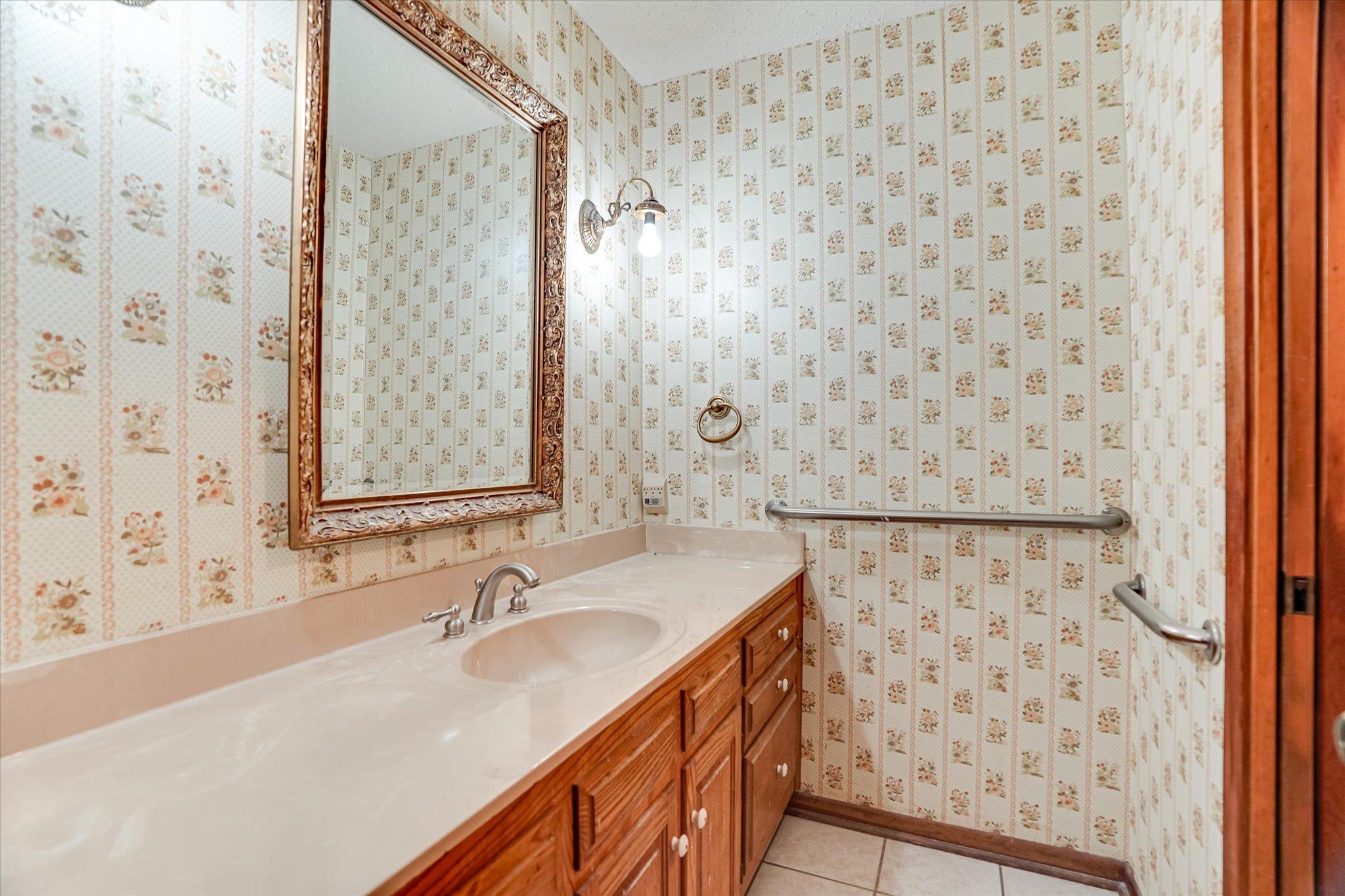 3569 N Us Highway 281, Burnet, TX 78611