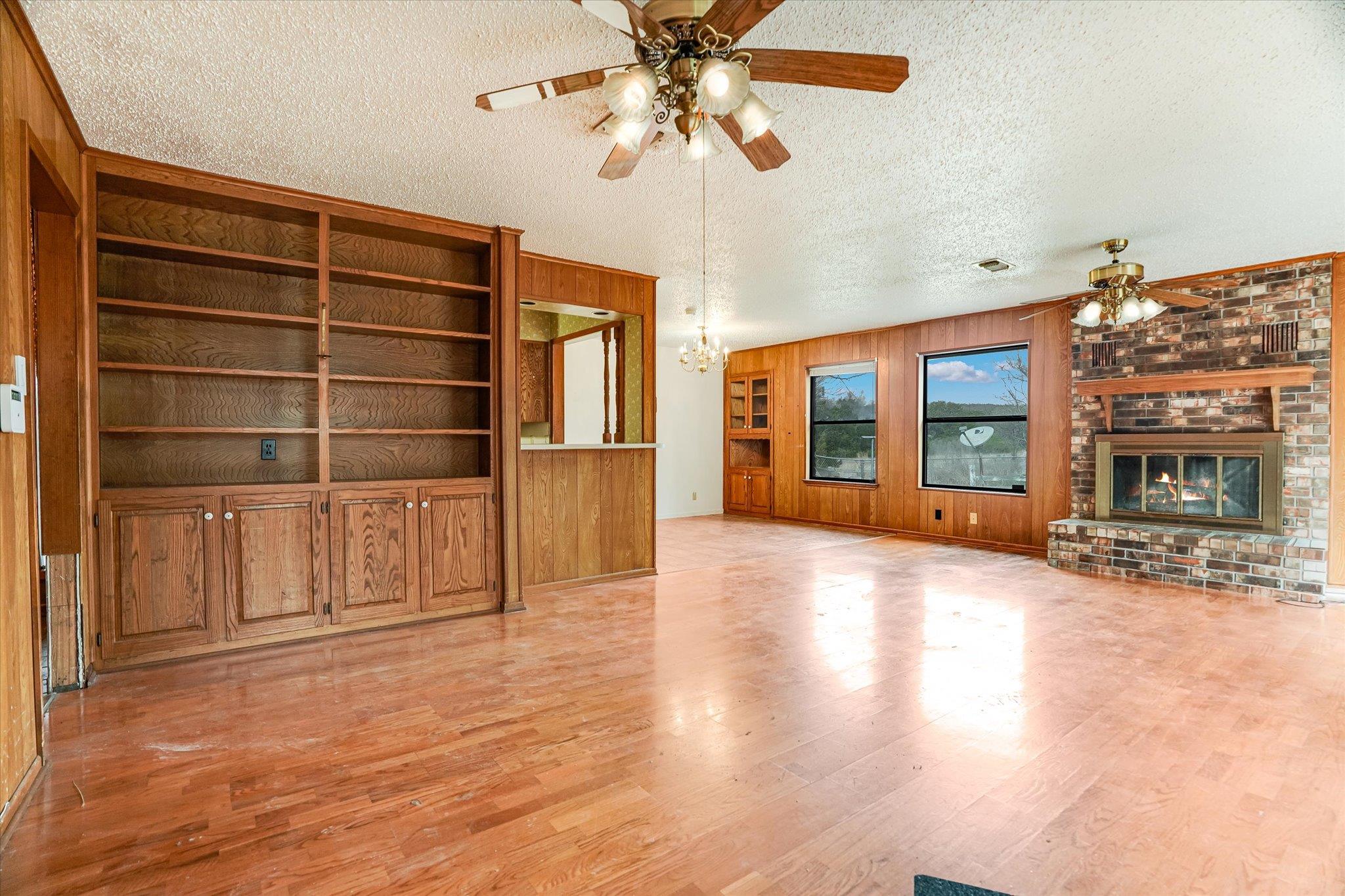 3569 N Us Highway 281, Burnet, TX 78611