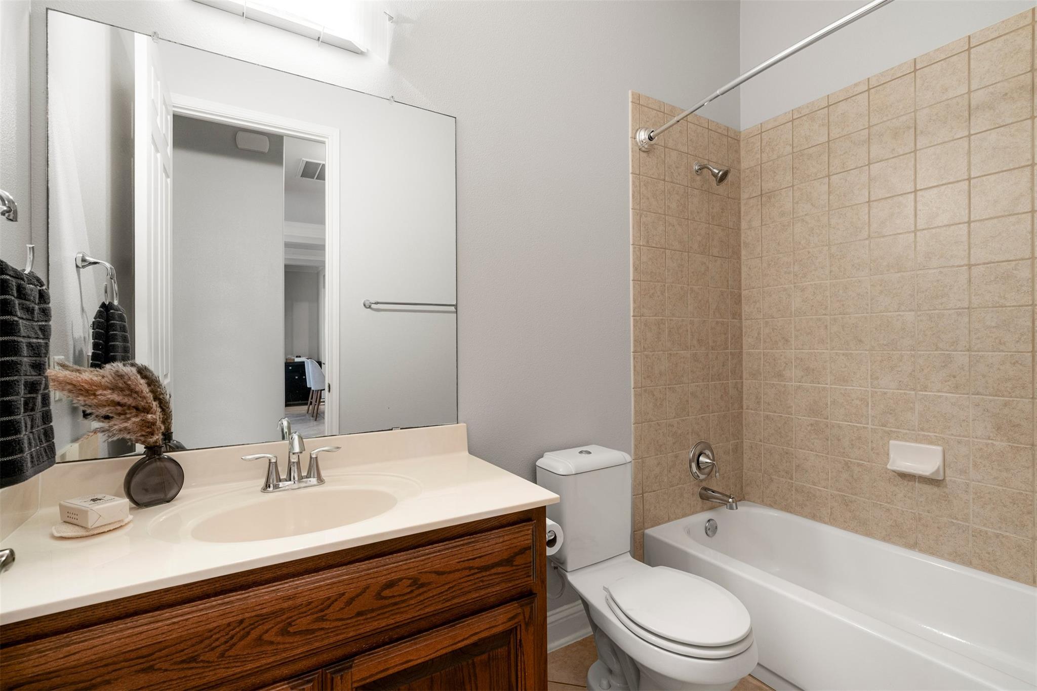 4004 Pinckney St, Austin, TX 78723