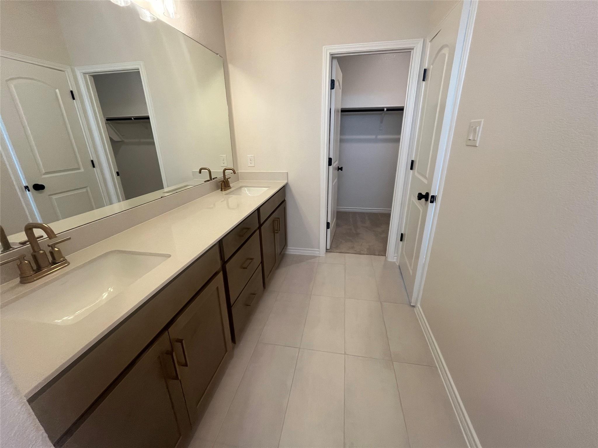 217 Woodrow Ln, Liberty Hill, TX 78642