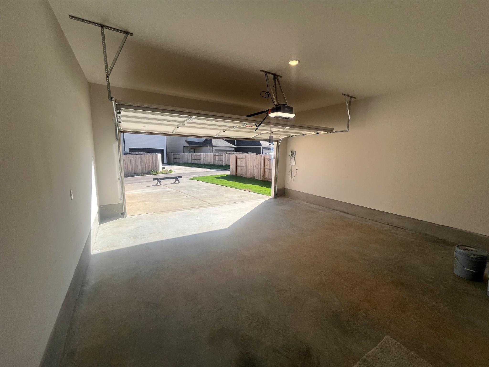 217 Woodrow Ln, Liberty Hill, TX 78642