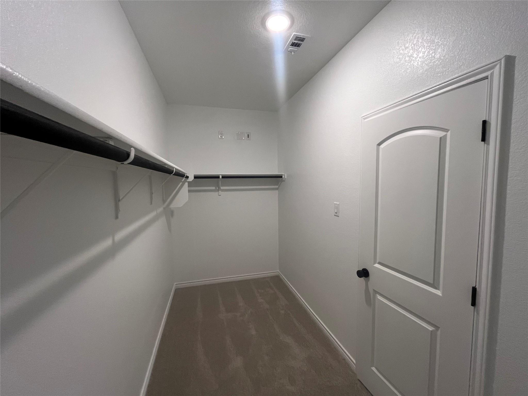 217 Woodrow Ln, Liberty Hill, TX 78642