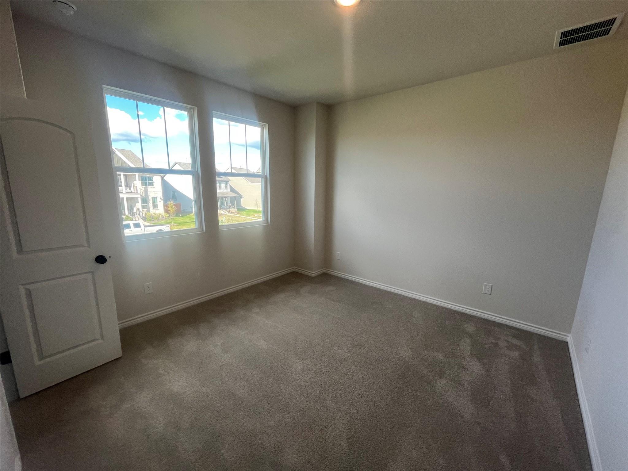 217 Woodrow Ln, Liberty Hill, TX 78642