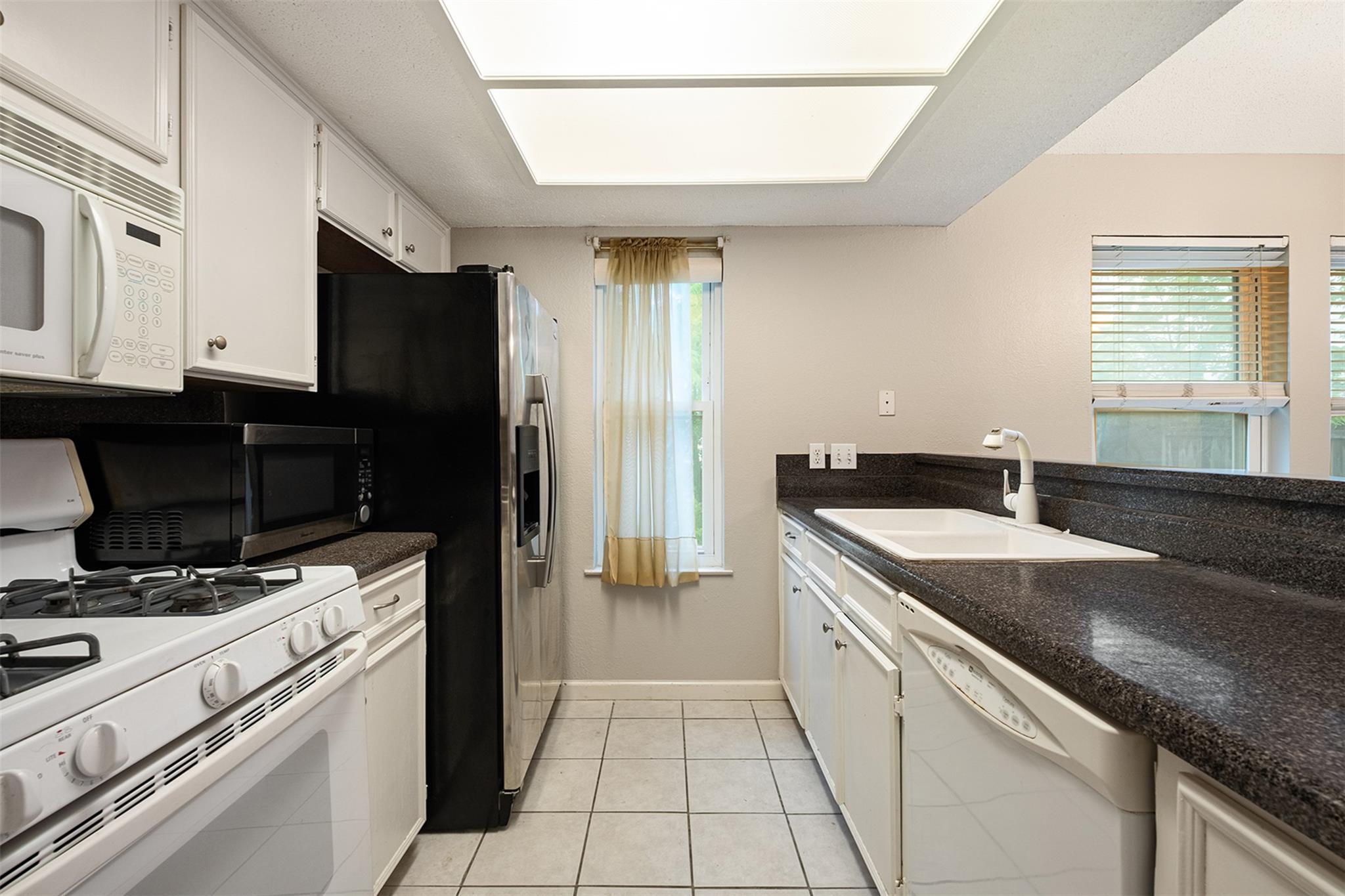 1245 Orchard Park Cir, Pflugerville, TX 78660