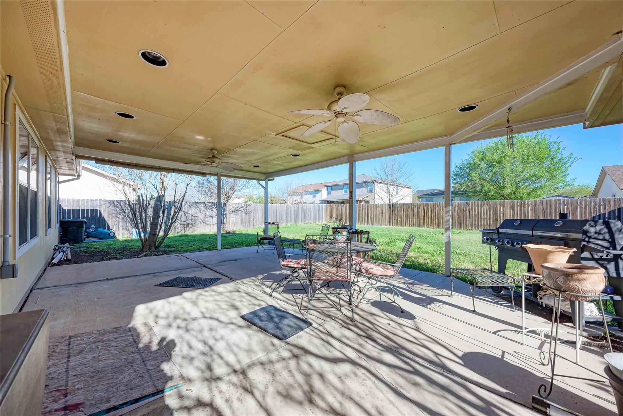 126 Rinehardt St, Hutto, TX 78634