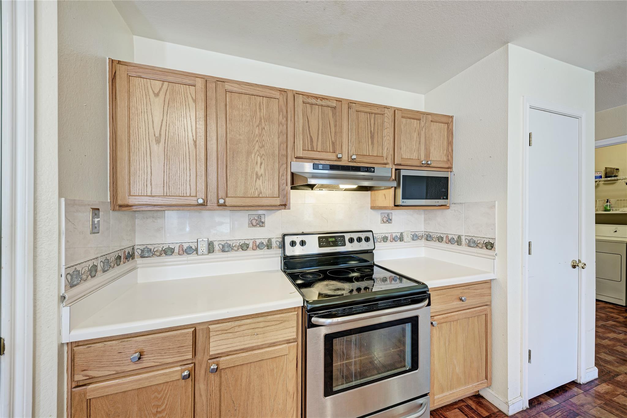 126 Rinehardt St, Hutto, TX 78634