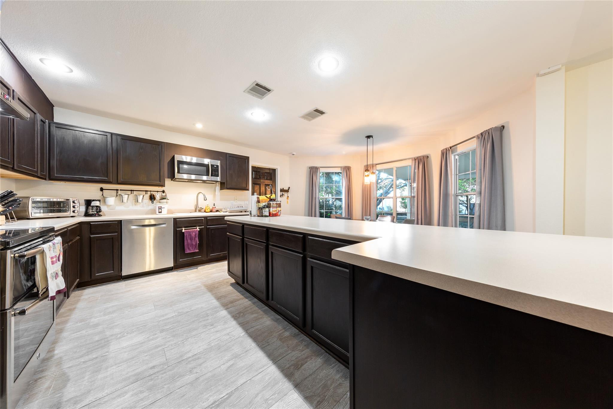 1910 Ruthie Run, Cedar Park, TX 78613