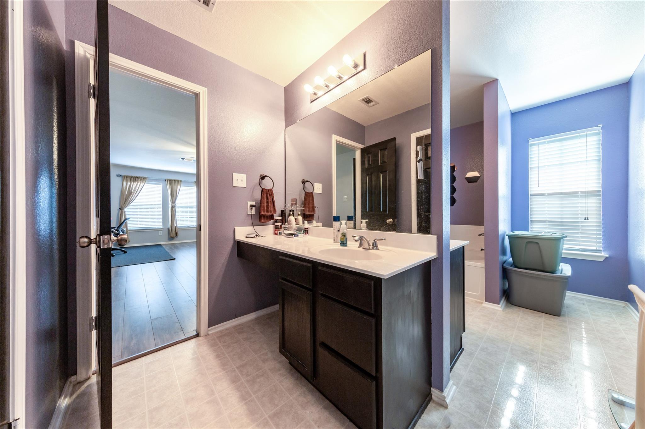 1910 Ruthie Run, Cedar Park, TX 78613