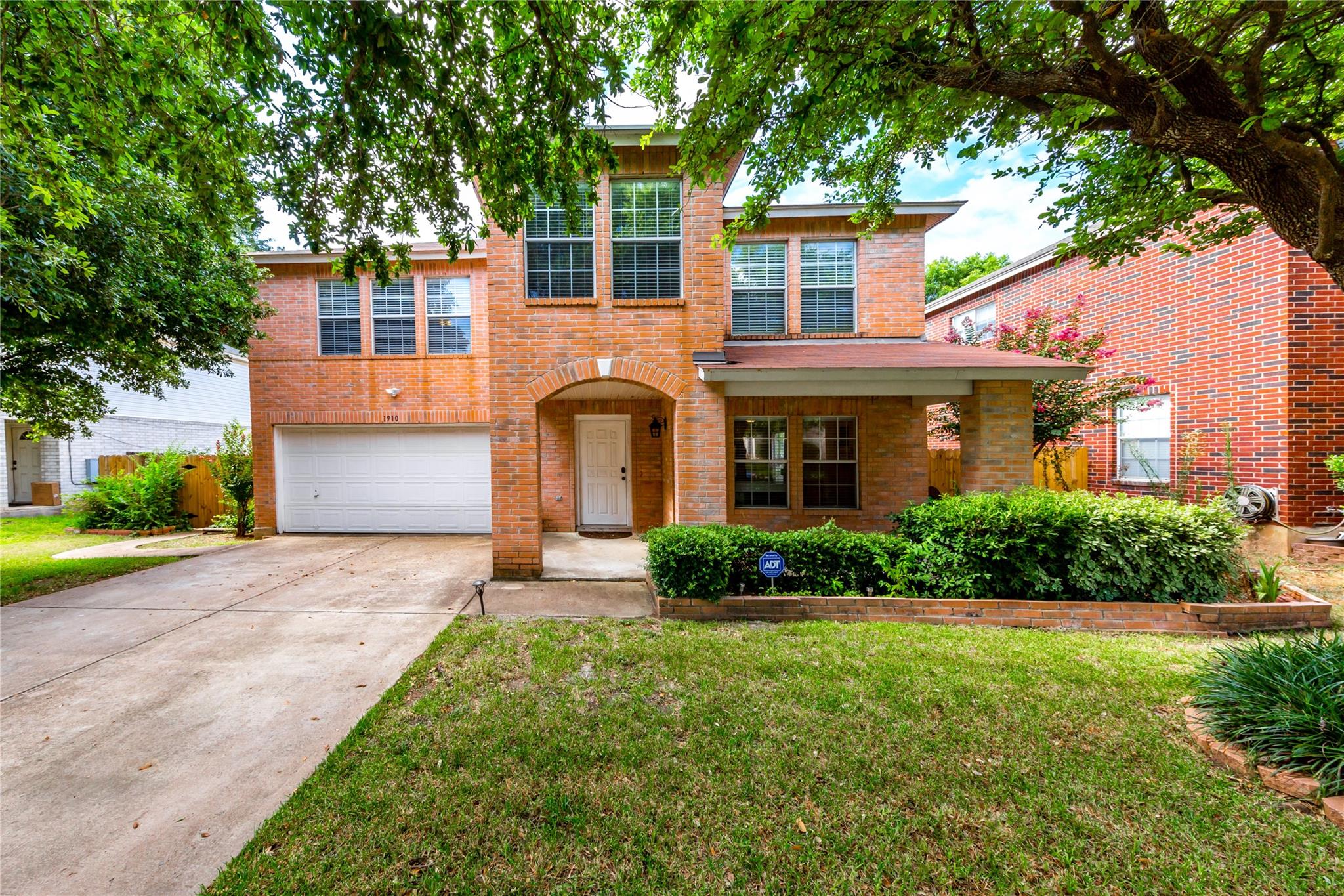 1910 Ruthie Run, Cedar Park, TX 78613