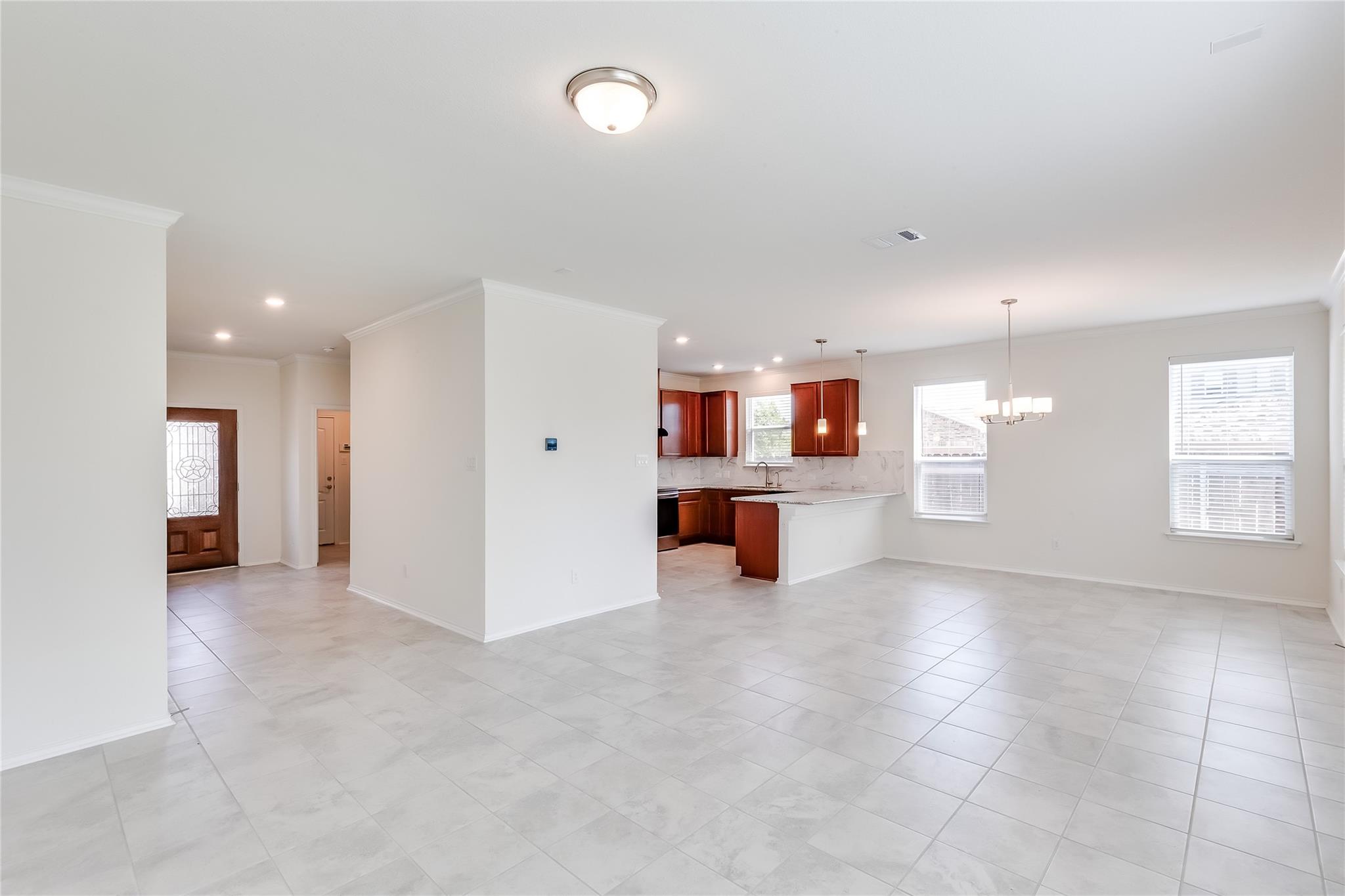 2007 Fretboard St, Round Rock, TX 78664