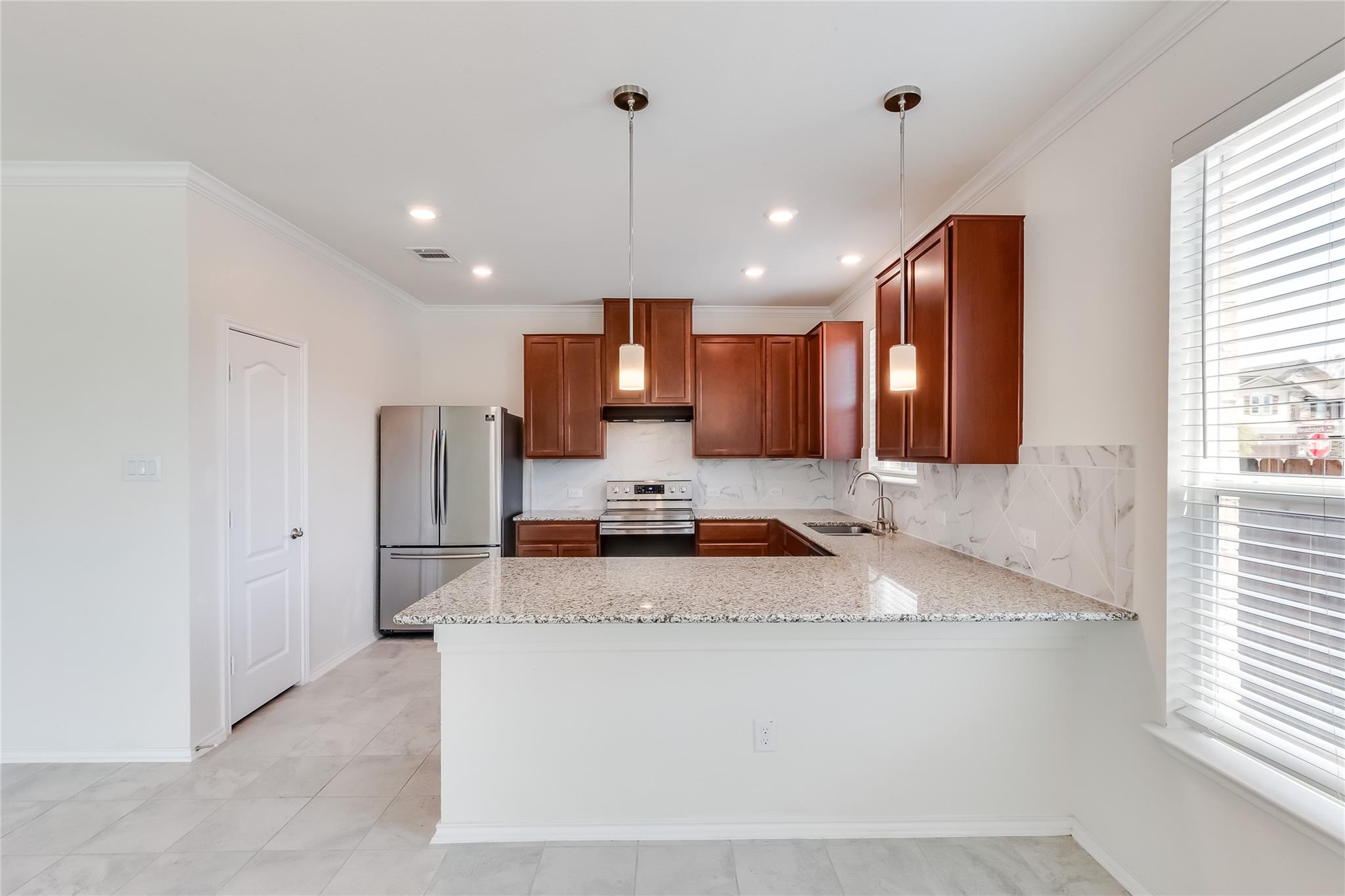 2007 Fretboard St, Round Rock, TX 78664