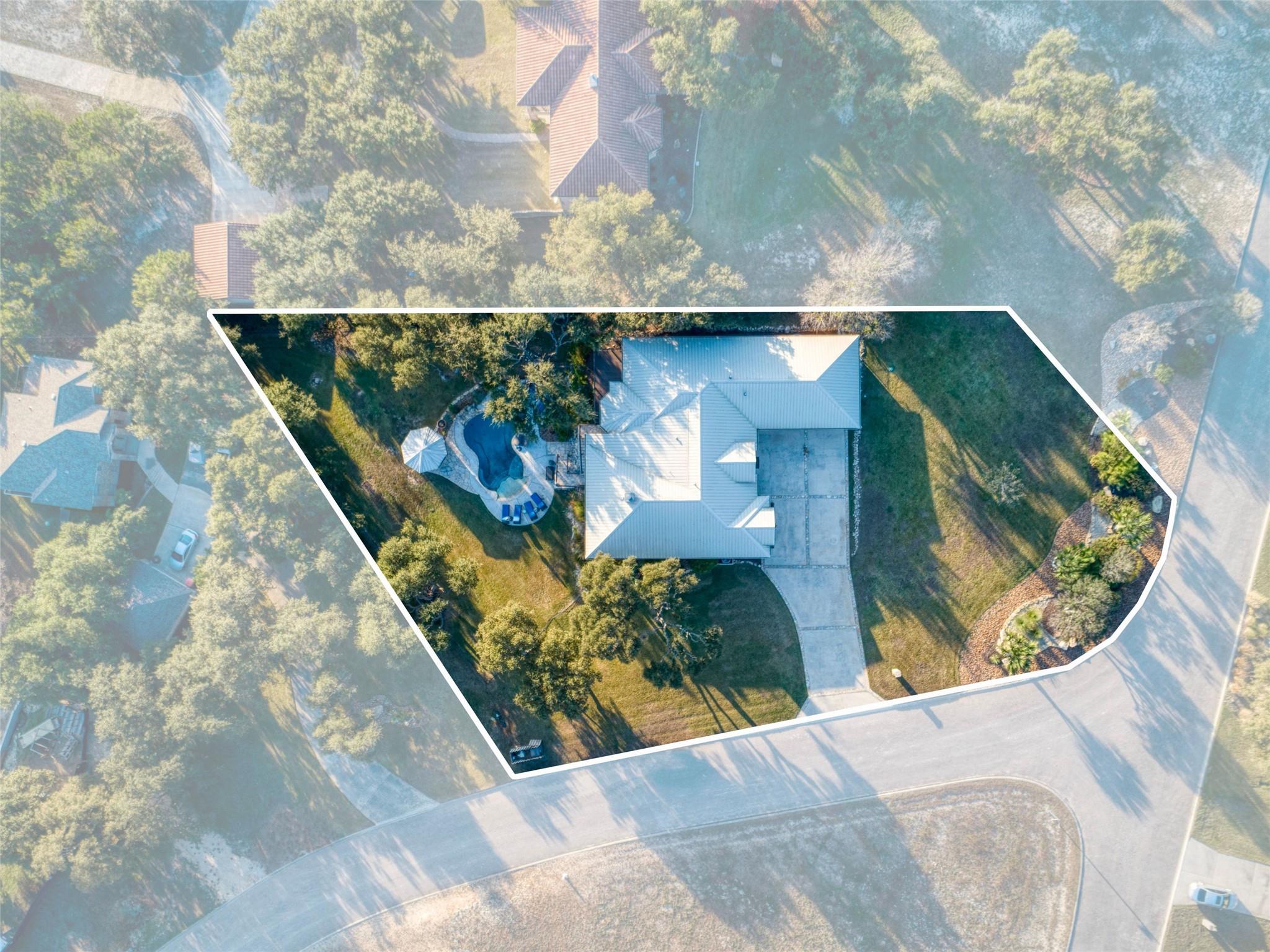 110 Kingsbury, Canyon Lake, TX 78133