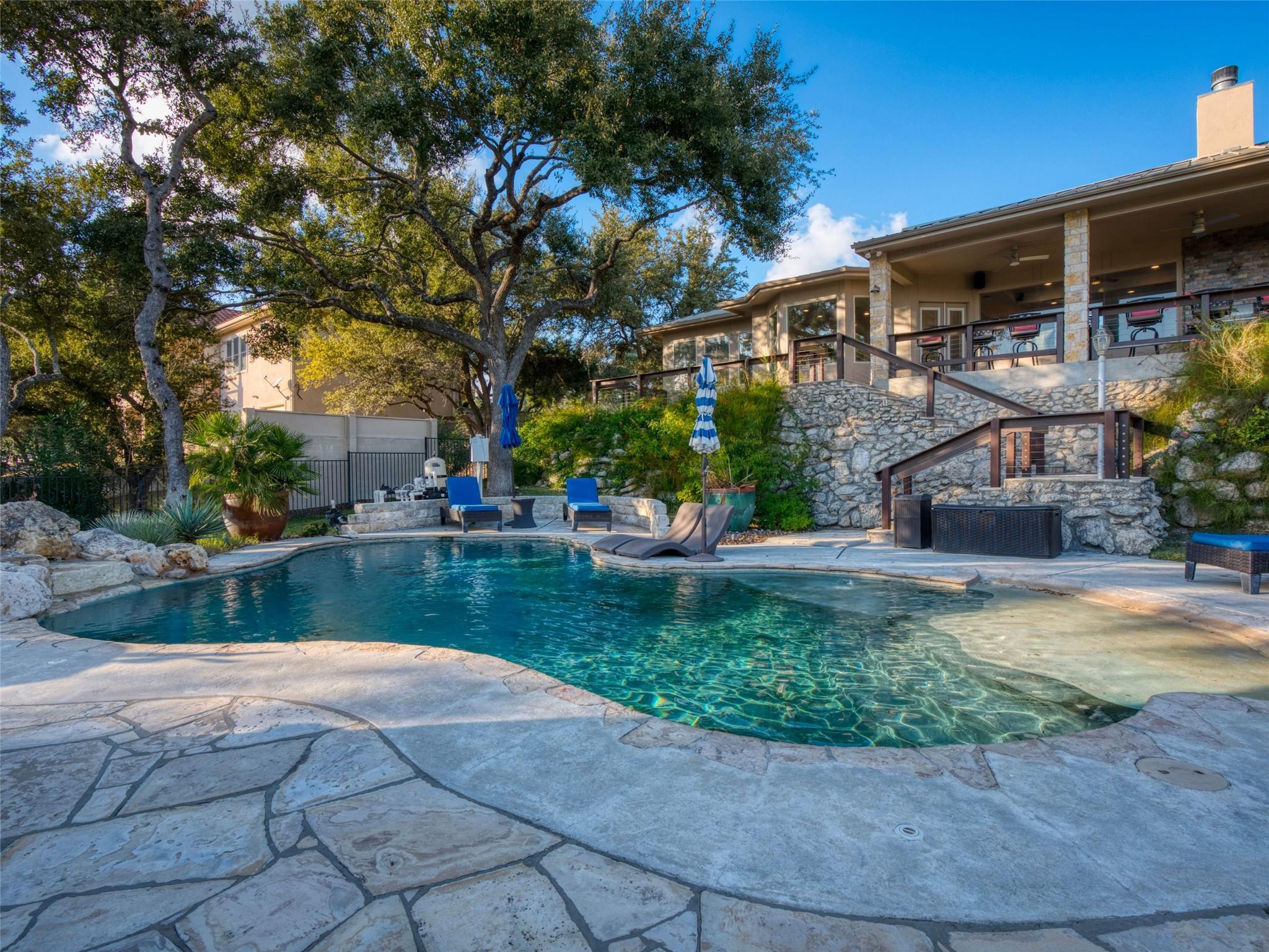 110 Kingsbury, Canyon Lake, TX 78133