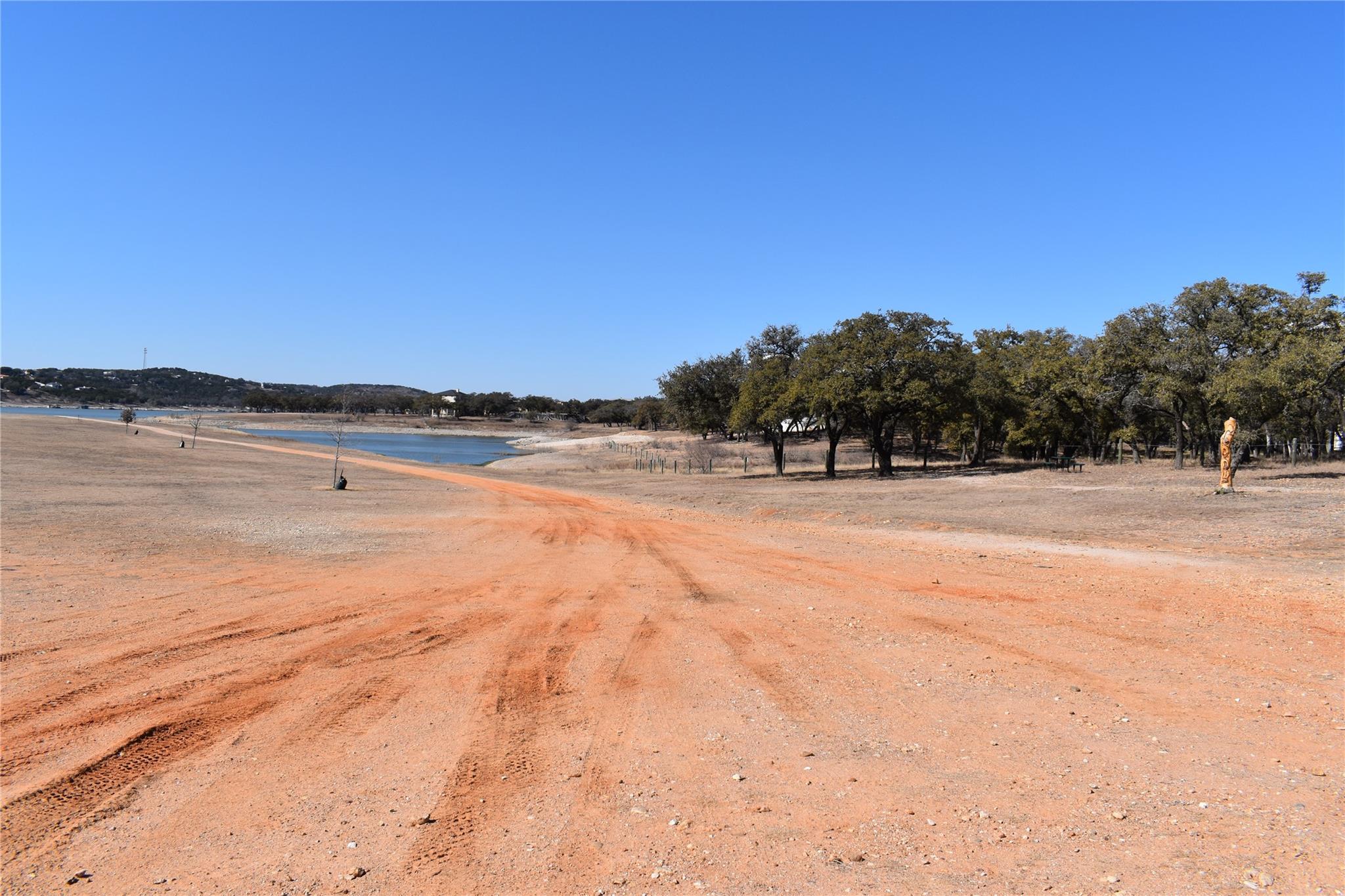 20000 COLONIAL Ln, Lago Vista, TX 78645