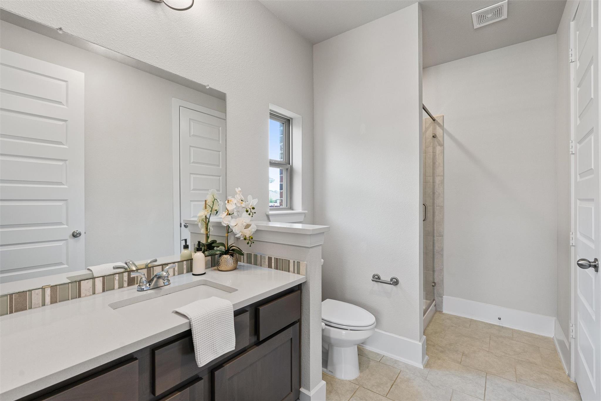 108 Rio Ranchero Rd, Georgetown, TX 78628