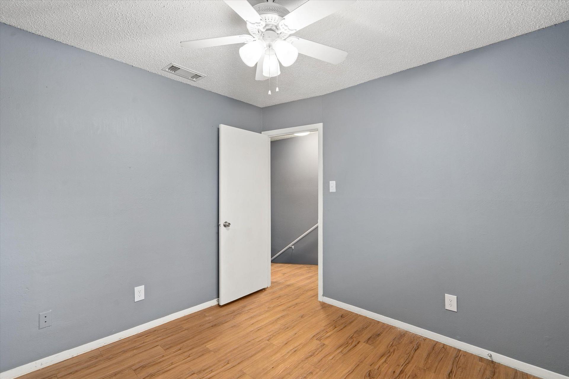 3415 Menchaca Rd # 114, Austin, TX 78704