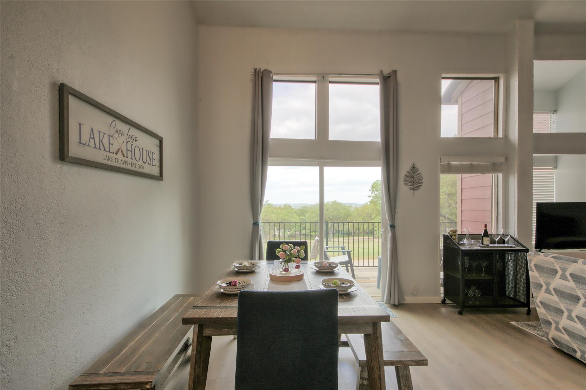 549 Demarett Dr, Point Venture, TX 78645