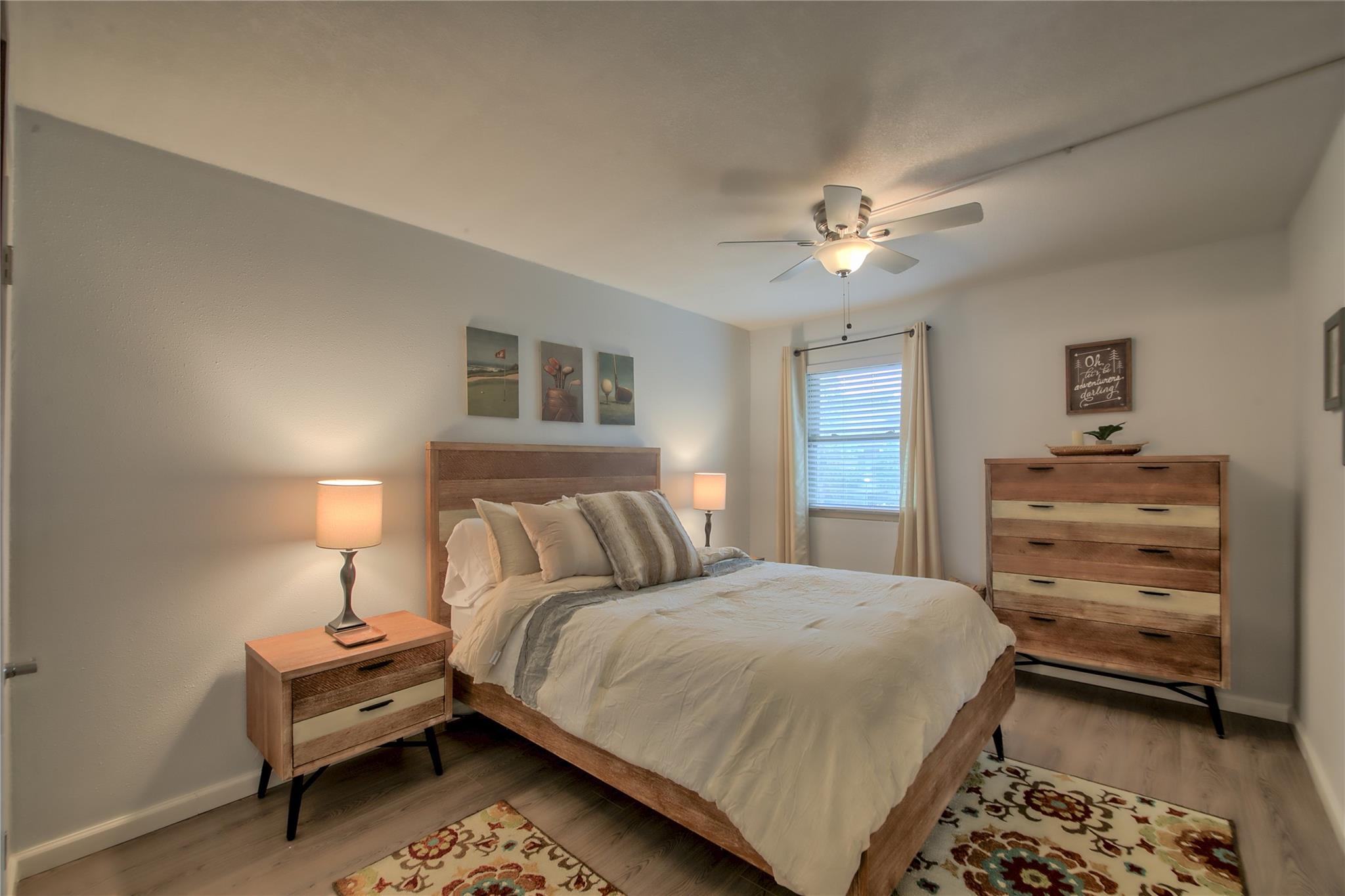 549 Demarett Dr, Point Venture, TX 78645