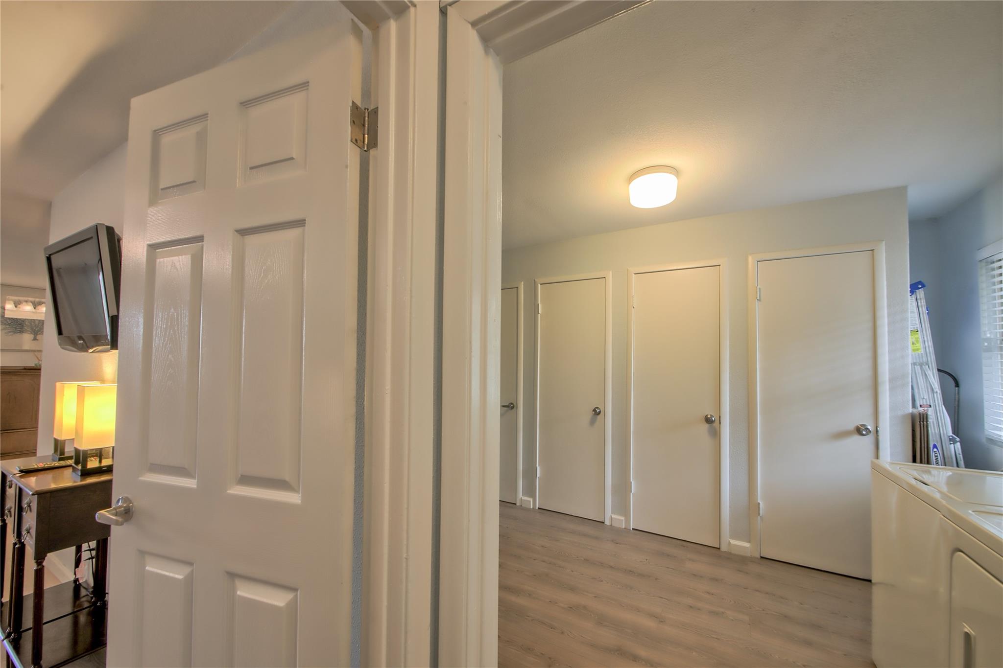 549 Demarett Dr, Point Venture, TX 78645