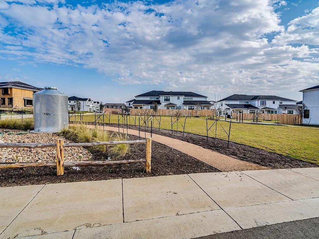 515C Fieldwood Dr, Buda, TX 78610