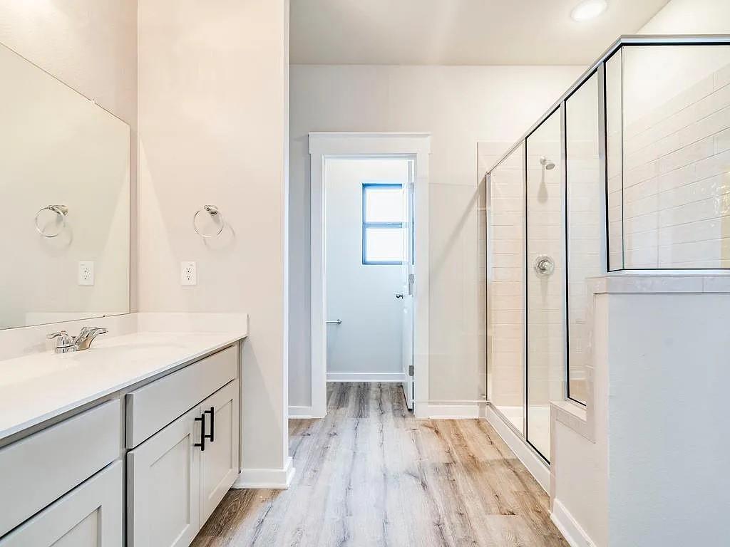 515C Fieldwood Dr, Buda, TX 78610