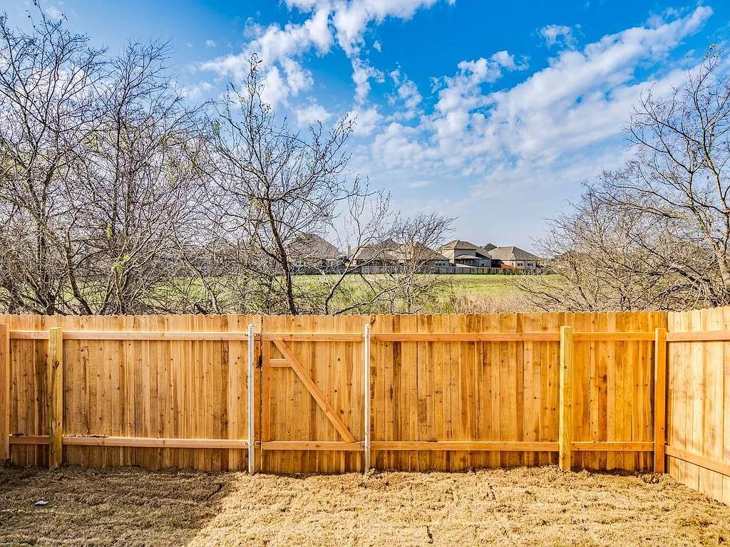 515C Fieldwood Dr, Buda, TX 78610