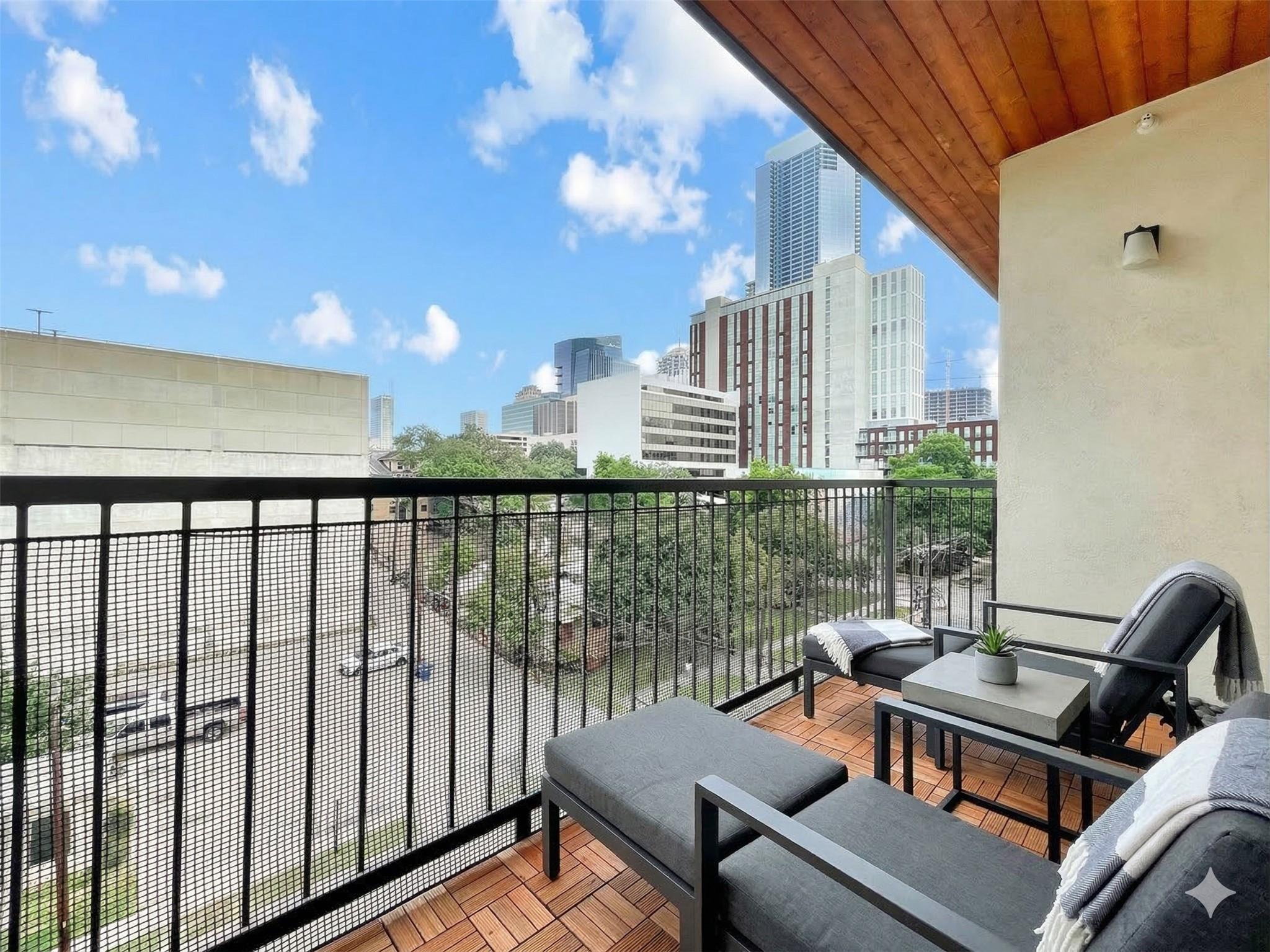 908 Nueces St # 42, Austin, TX 78701