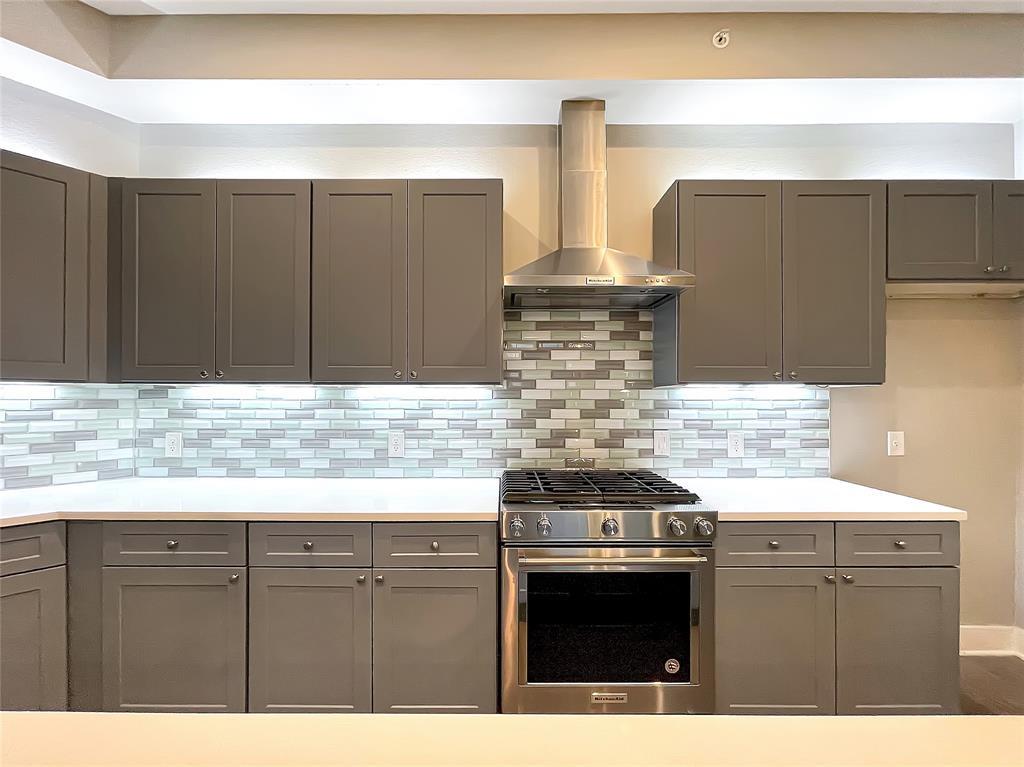 908 Nueces St # 42, Austin, TX 78701