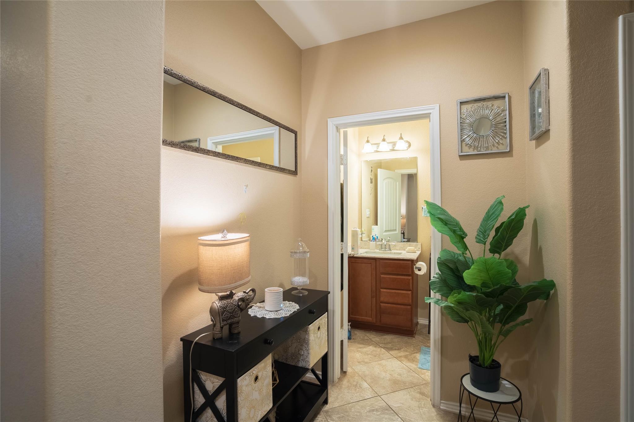 862 Apricot Dr, Kyle, TX 78640