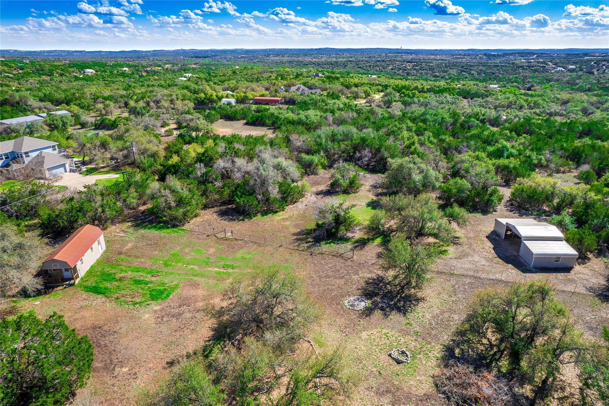 117 Vista Oaks Dr, Dripping Springs, TX 78620
