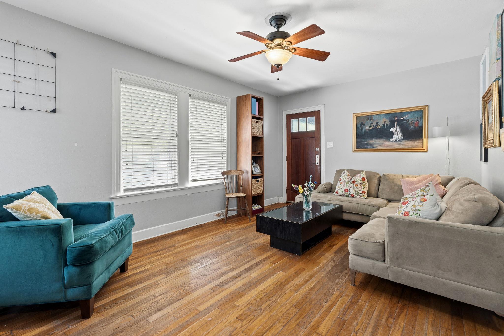 1910 Kinney Ave, Austin, TX 78704