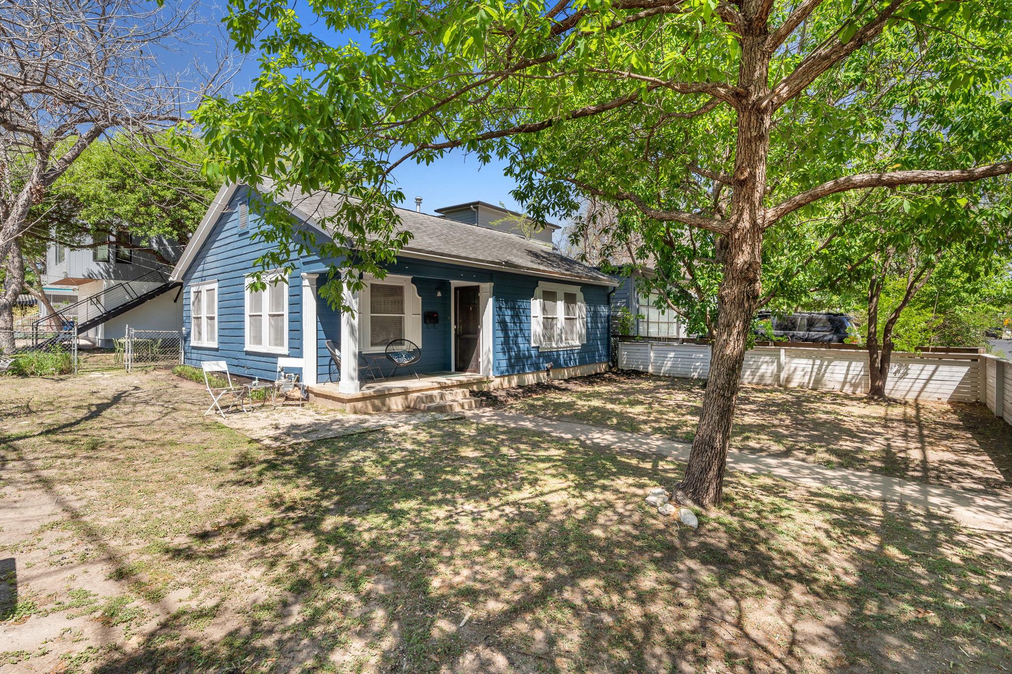 1910 Kinney Ave, Austin, TX 78704