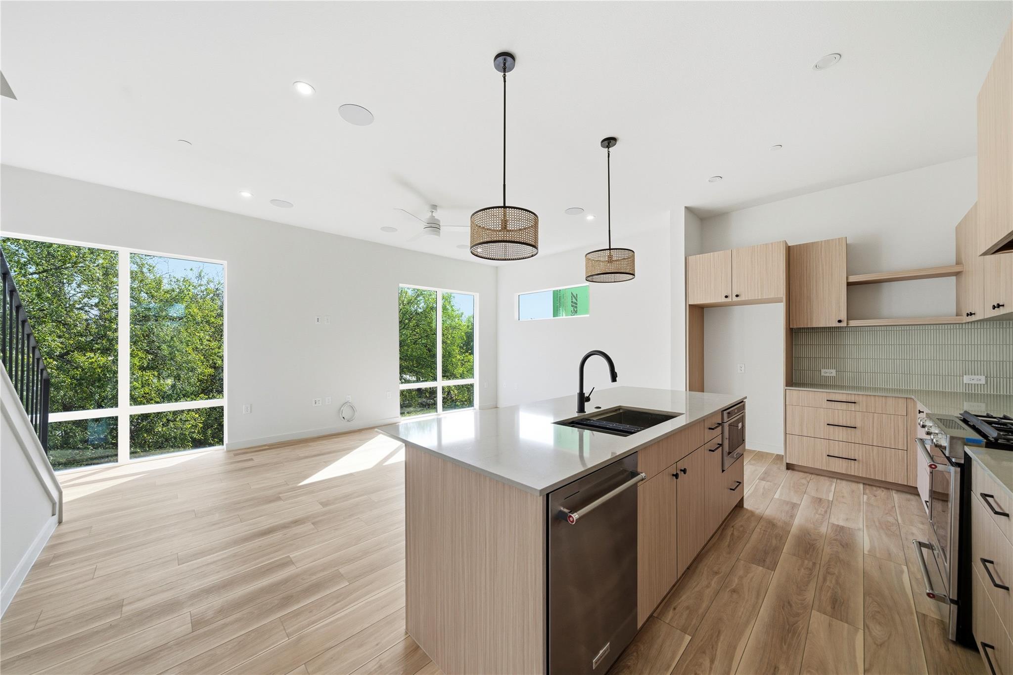 10815 Hermosillo Dr # 1004, Austin, TX 78758