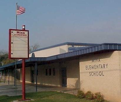 208 Trailside Ln, Bastrop, TX 78602