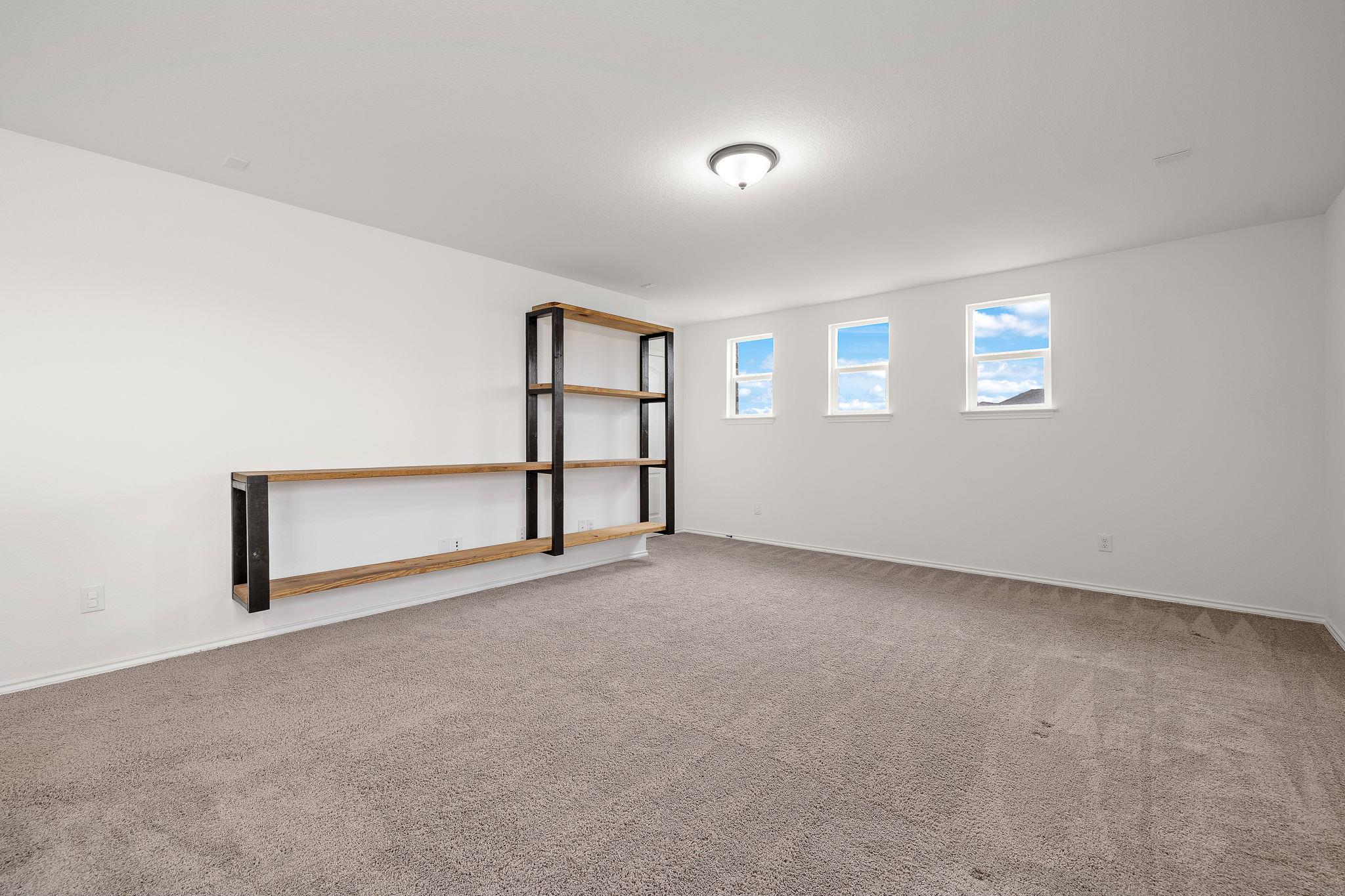 717 Priscilla Ct, Leander, TX 78641