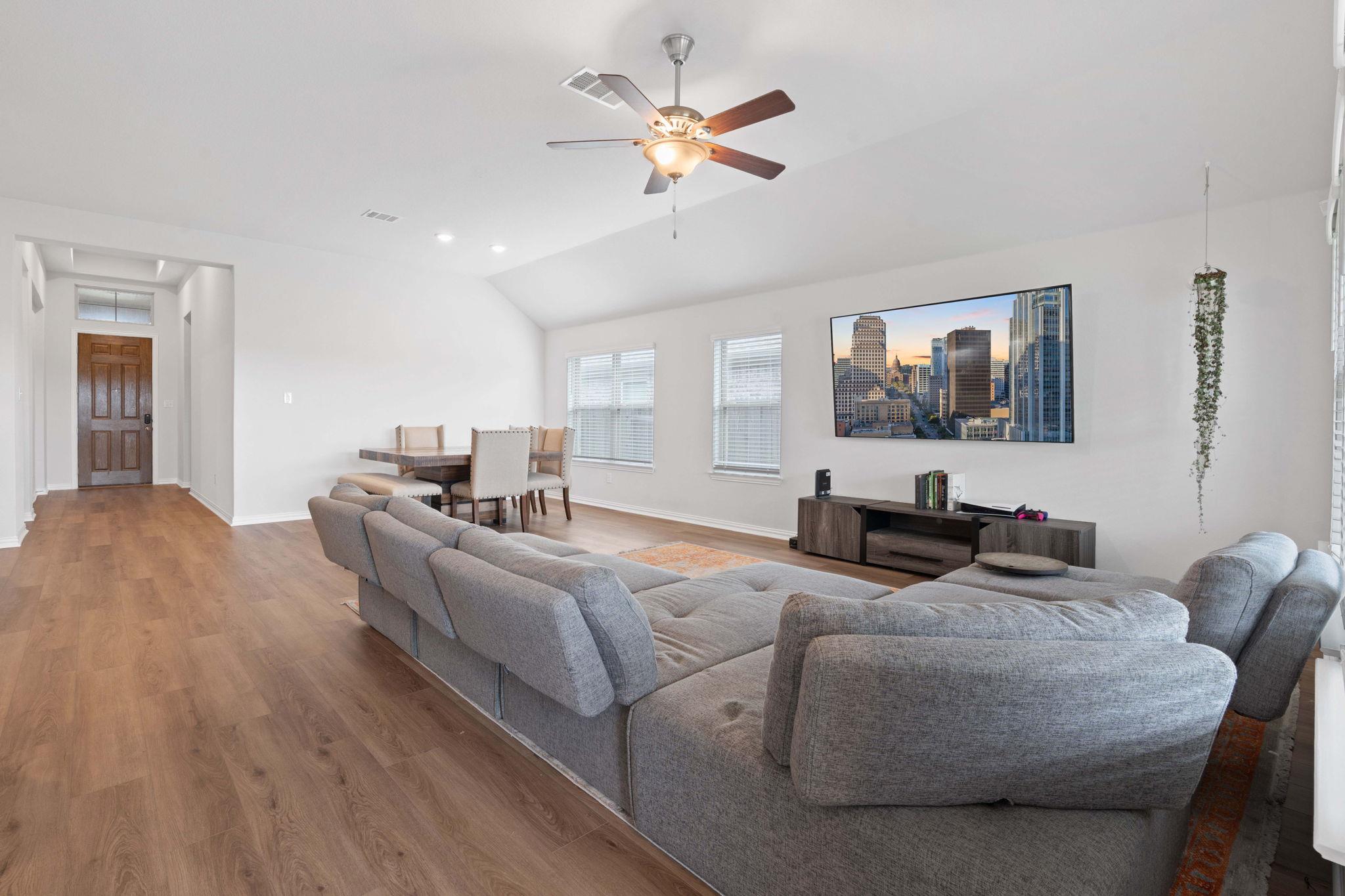 213 Treasure Trove Path, Kyle, TX 78640