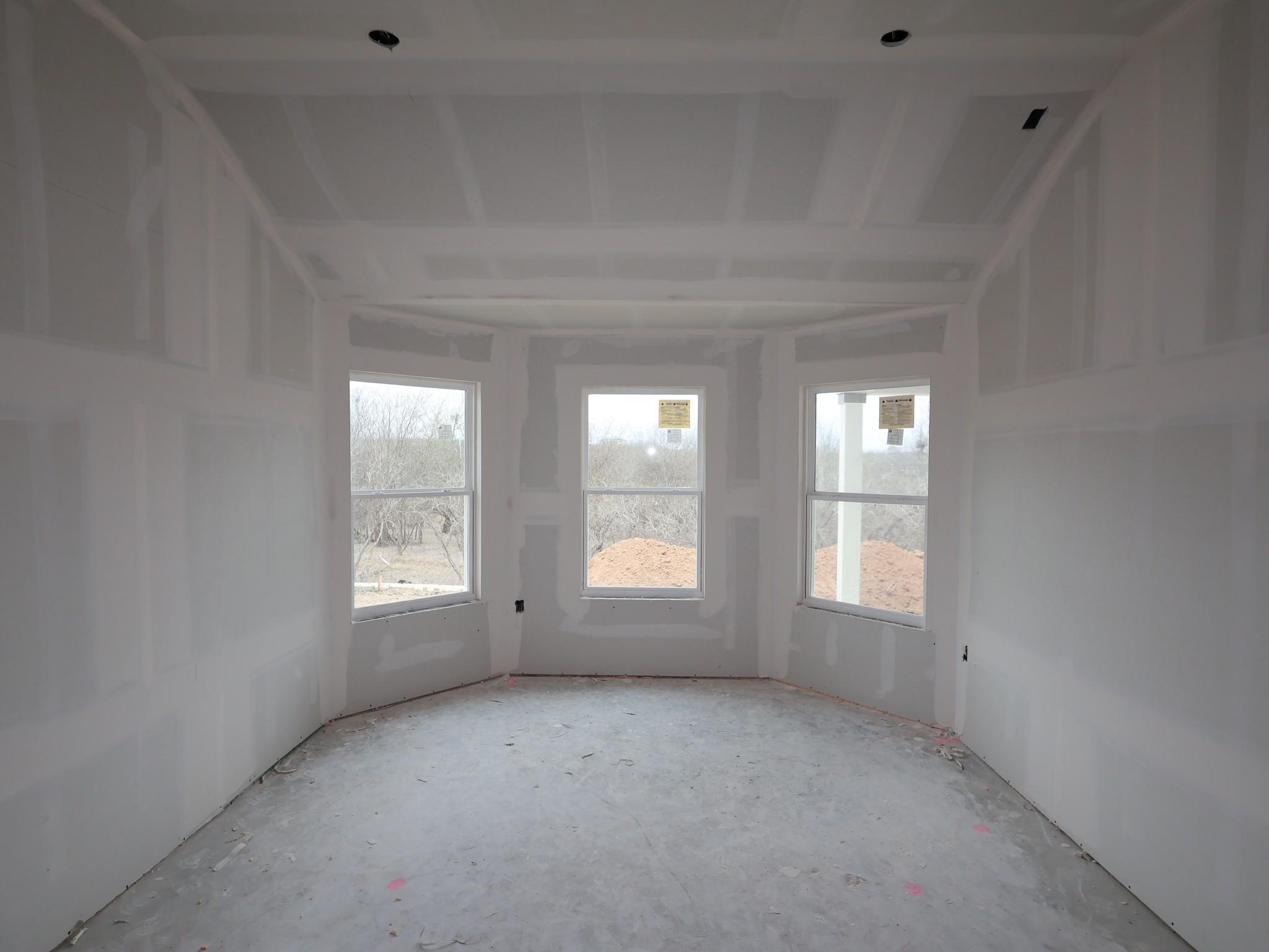 9220 Furman Dr, Austin, TX 78747