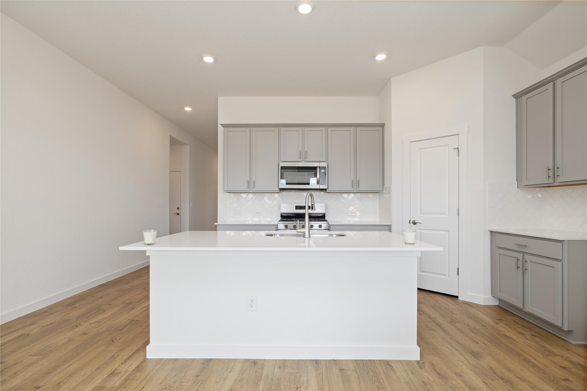 1828 LAZY ACRES St, Leander, TX 78641