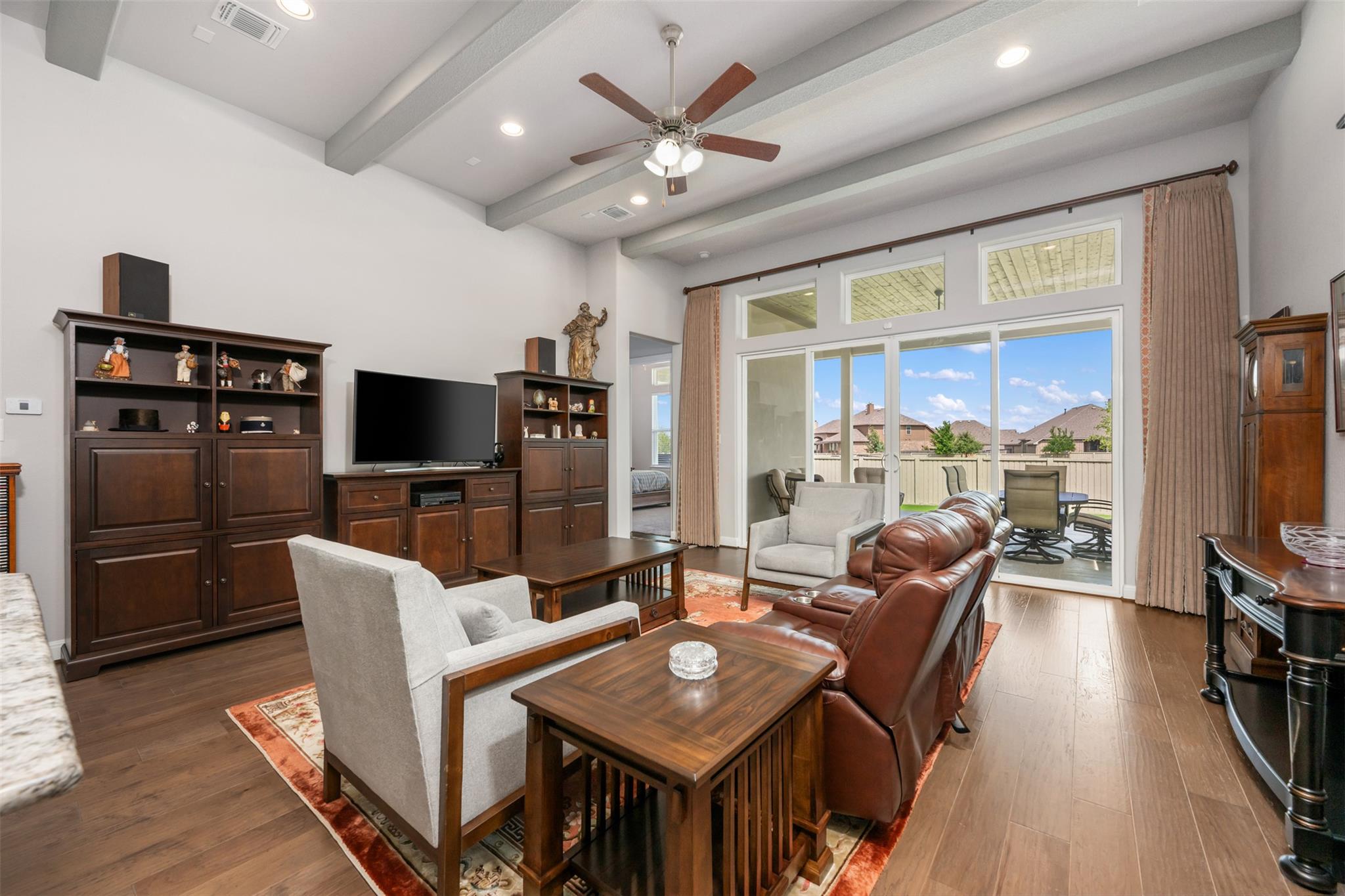 825 Faith Dr, Liberty Hill, TX 78642