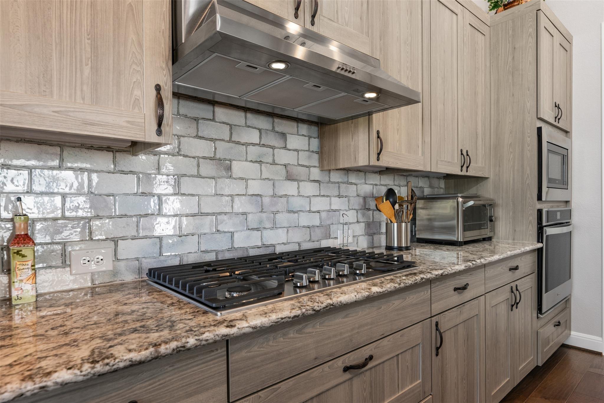 825 Faith Dr, Liberty Hill, TX 78642