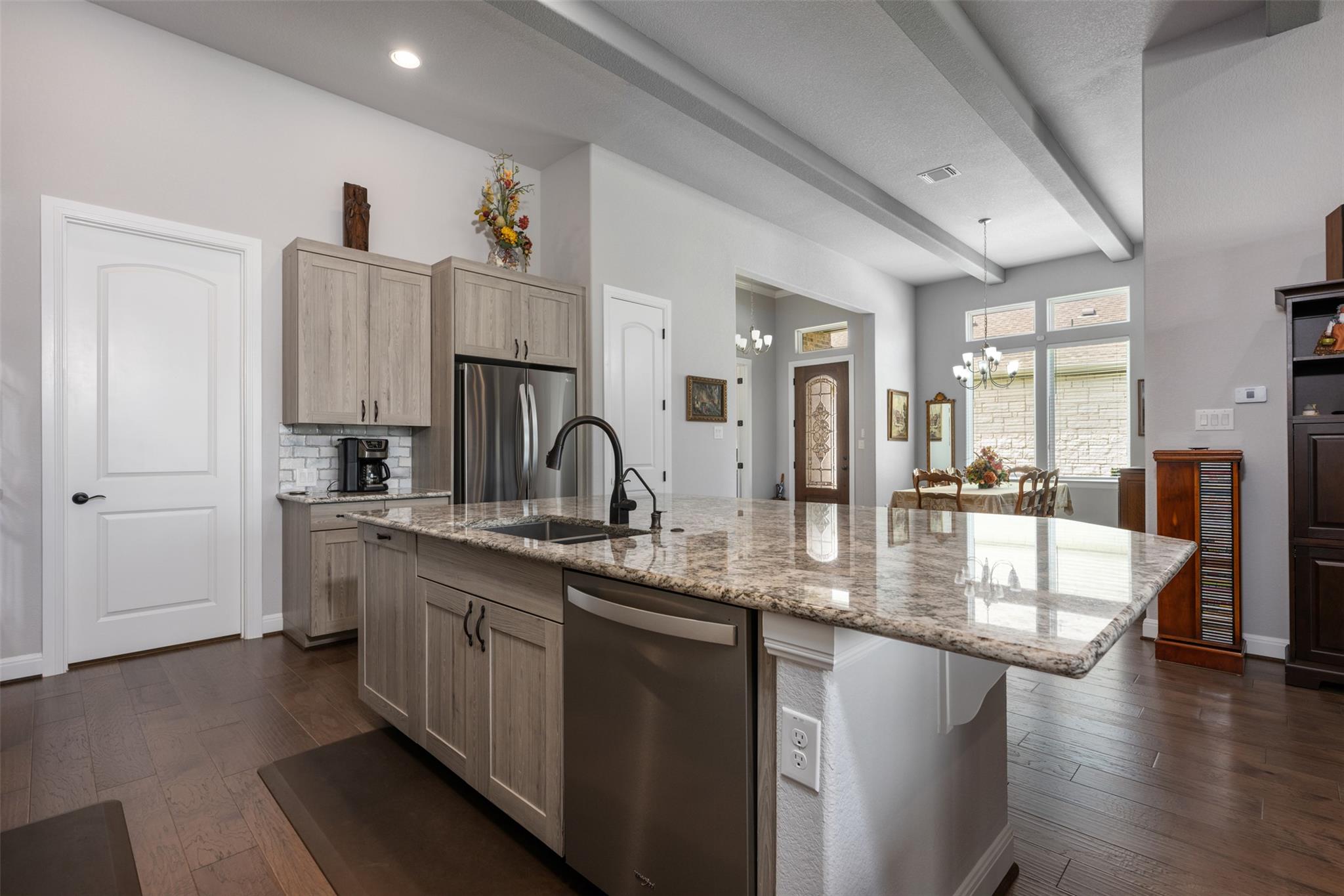 825 Faith Dr, Liberty Hill, TX 78642