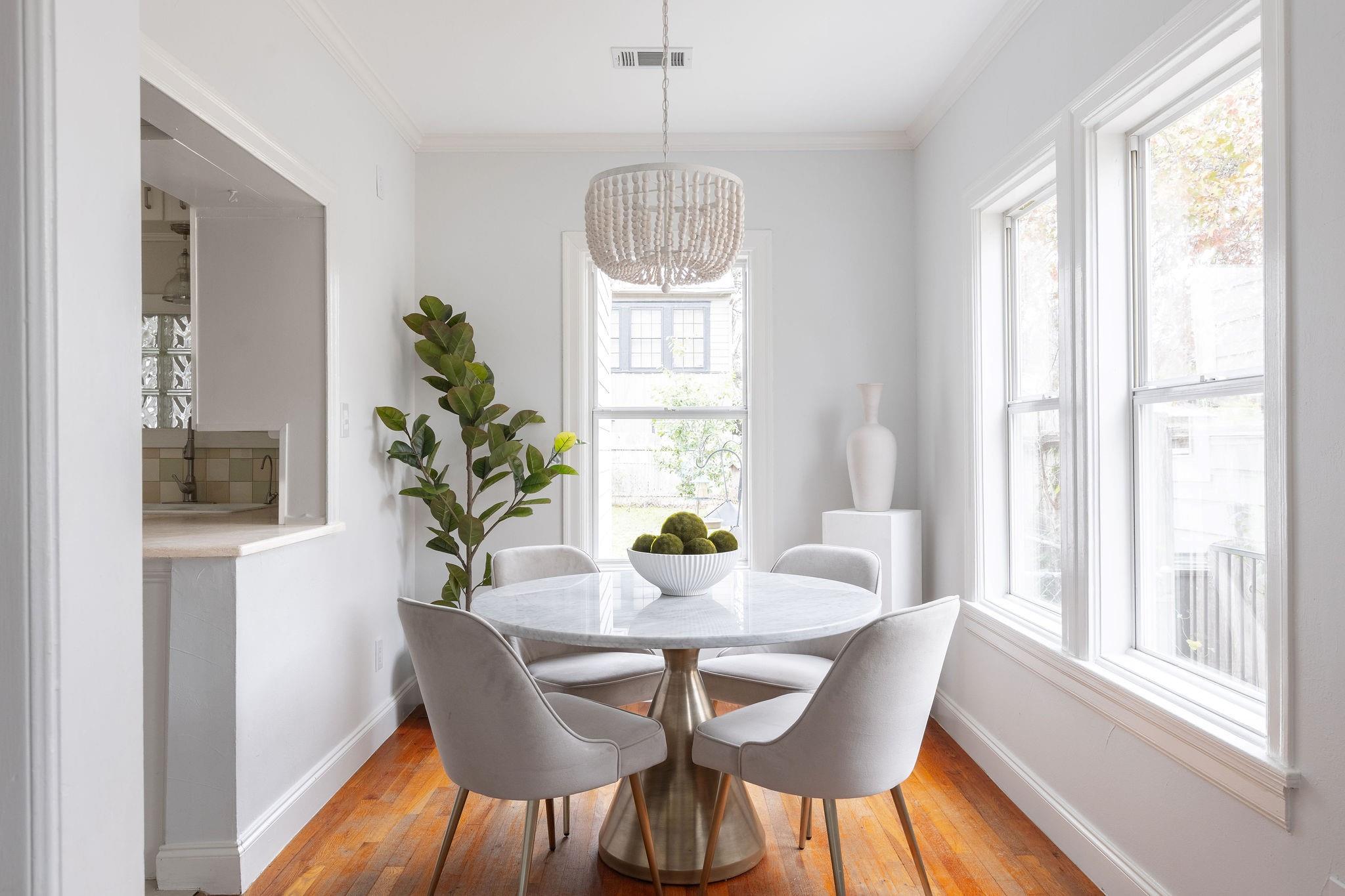 904 Josephine St, Austin, TX 78704