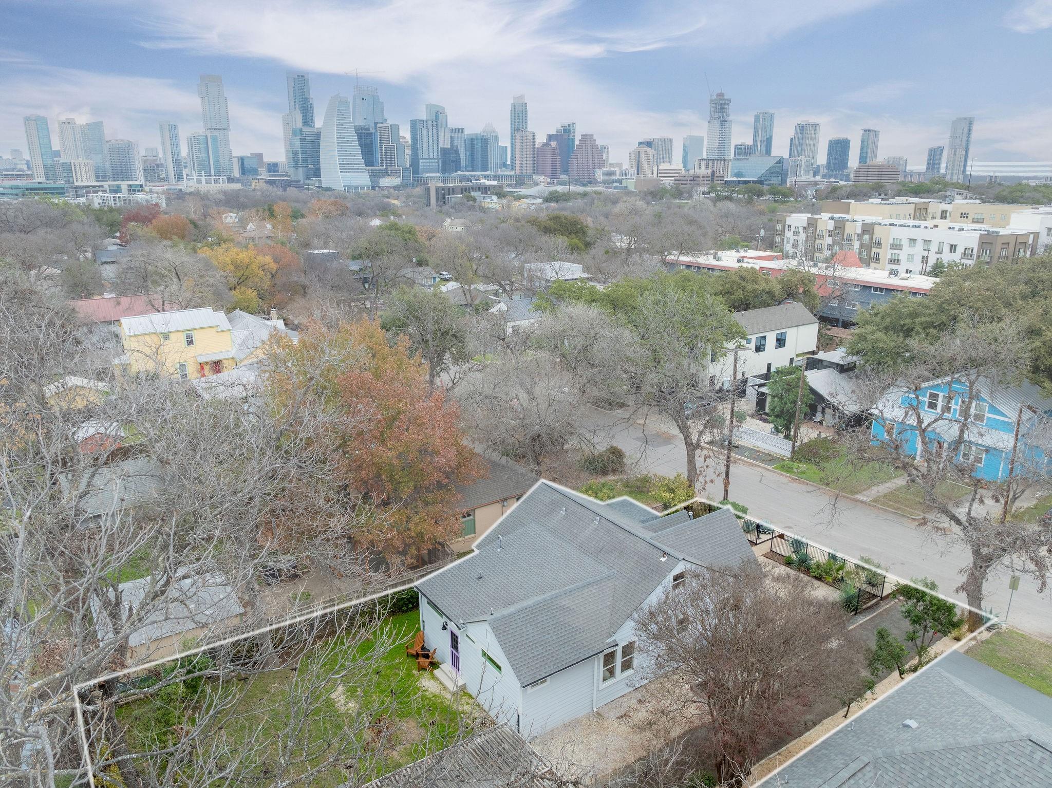 904 Josephine St, Austin, TX 78704