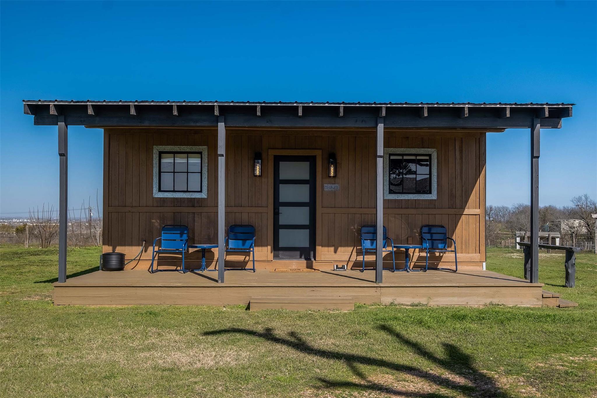 8604 Elroy Rd, Del Valle, TX 78617